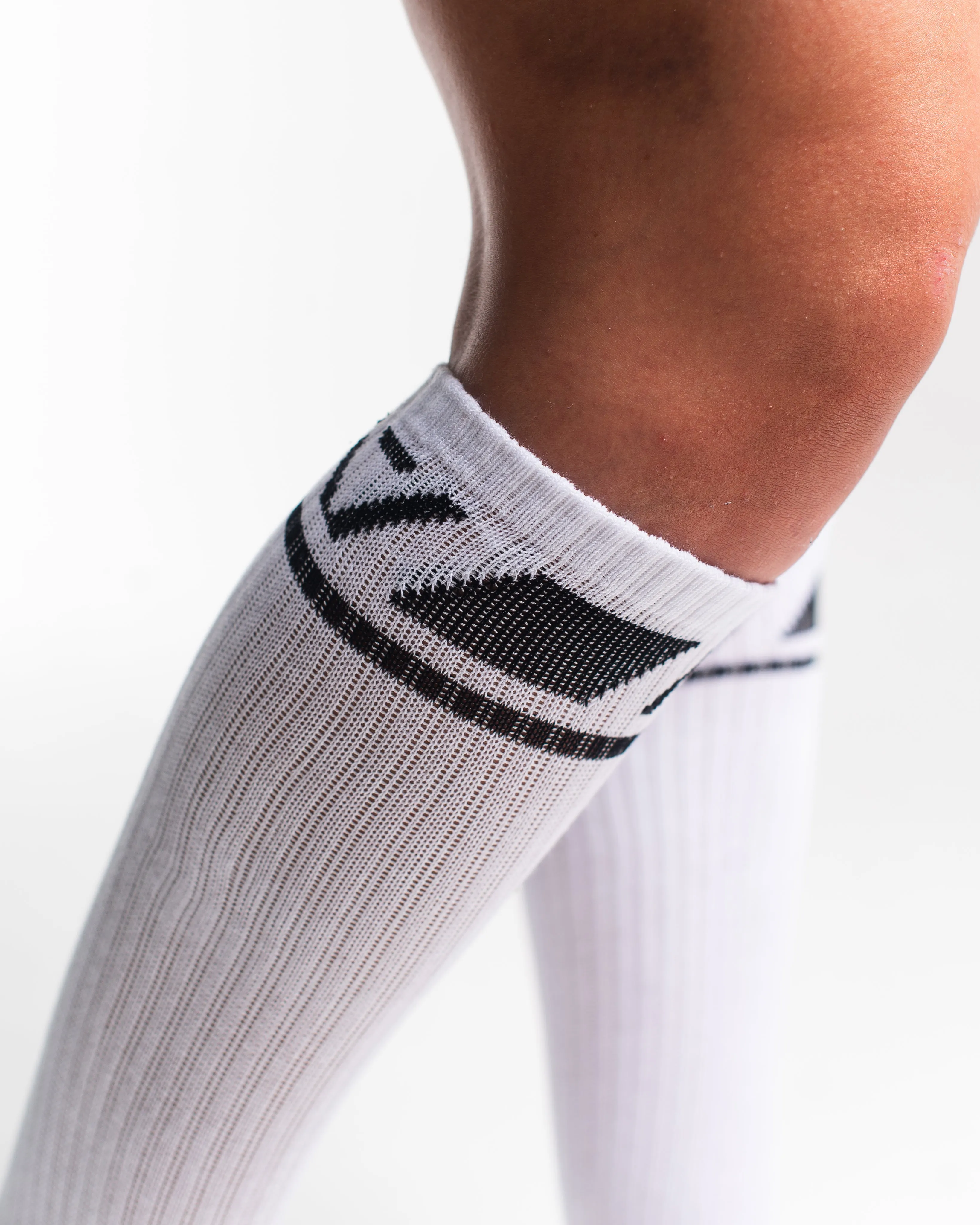 Deadlift Socks - Domino - White