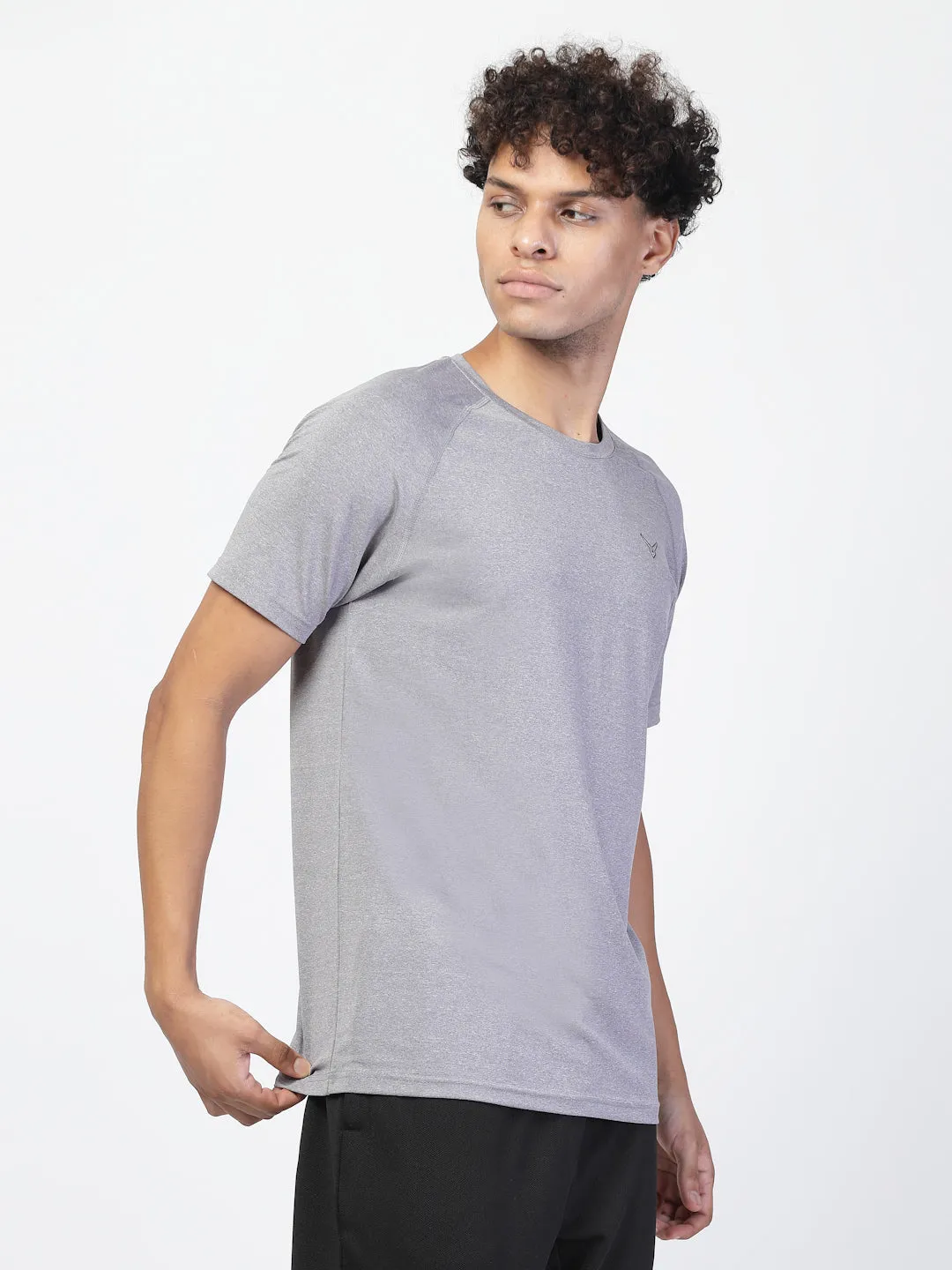 Invincible Men's Round Neck Gym T-shirt