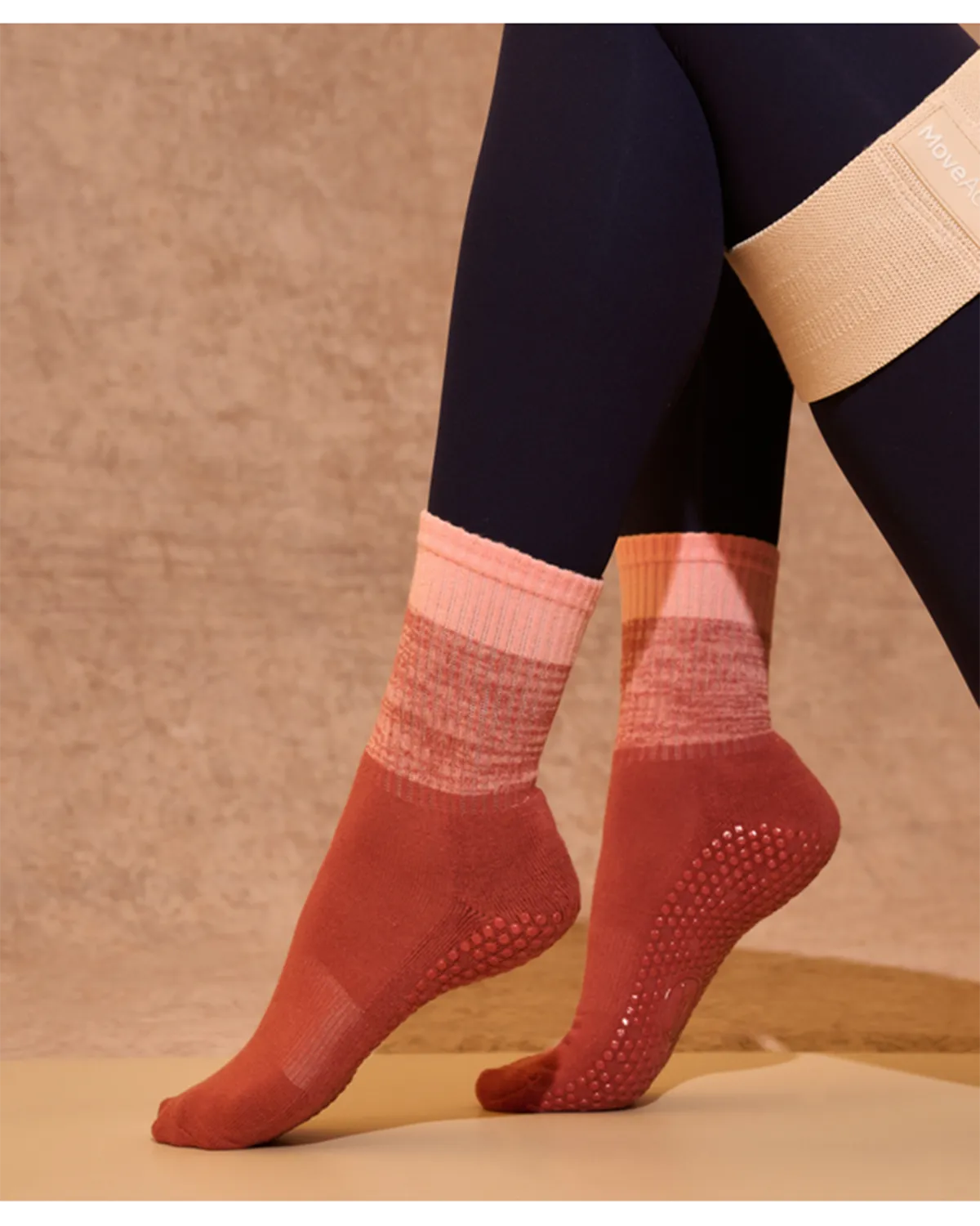 Move Active Crew Non Slip Grip Socks - Fade Red Earth
