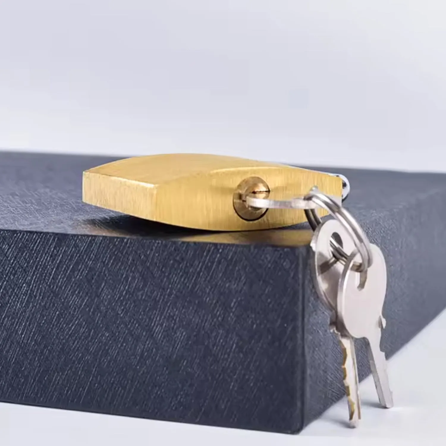 Multipurpose Solid 3 Keys Padlock, 38mm, 1 Pc