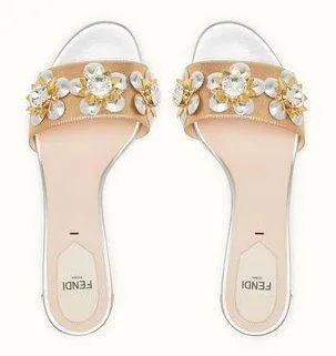Natural Metallic Flower Slides