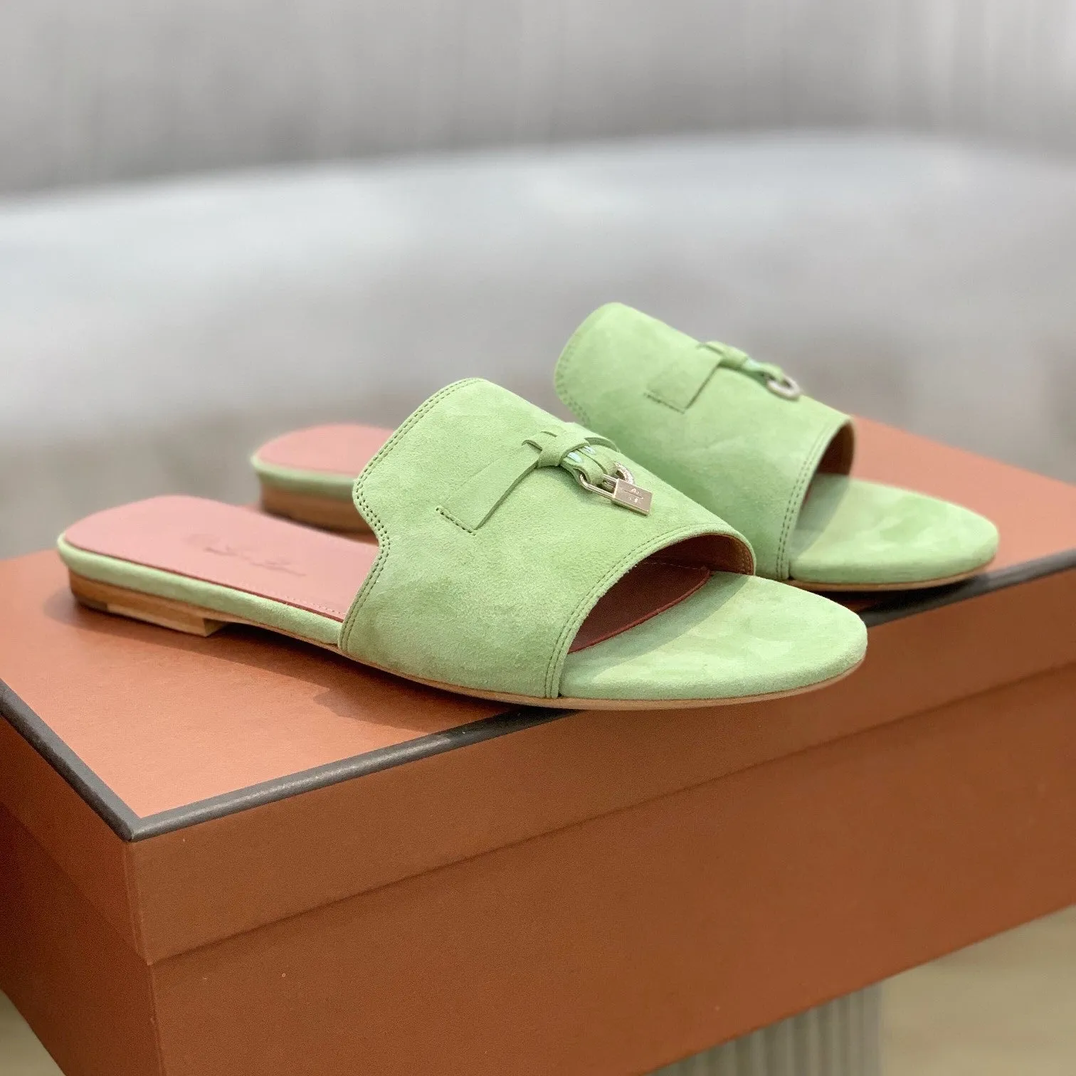 Summer Charms Sandals in Green Suede Pink Lambskin